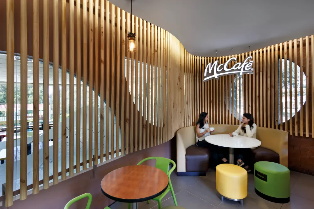 McCafé San Cristóbal